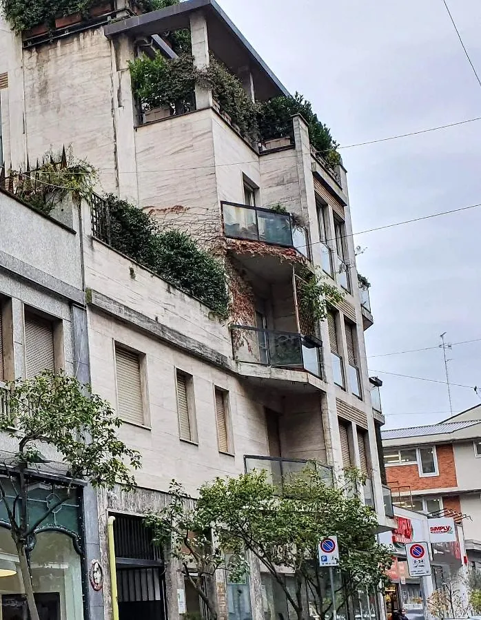 Corso Vercelli Apartment Milan Italy