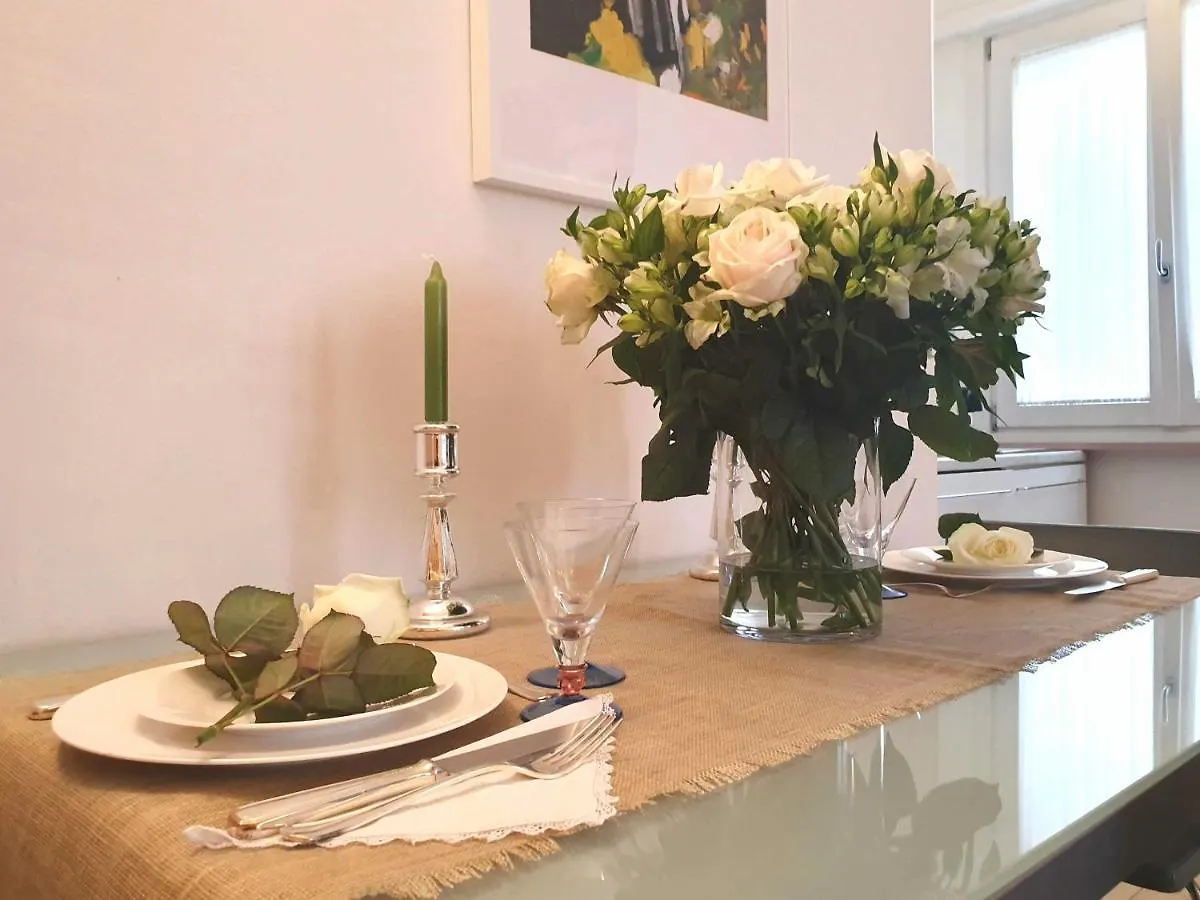 Corso Vercelli Apartment Milan